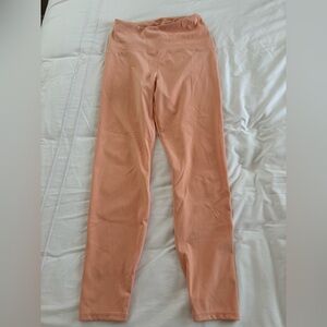 A New Day Peach High-Waisted Leggings size Small